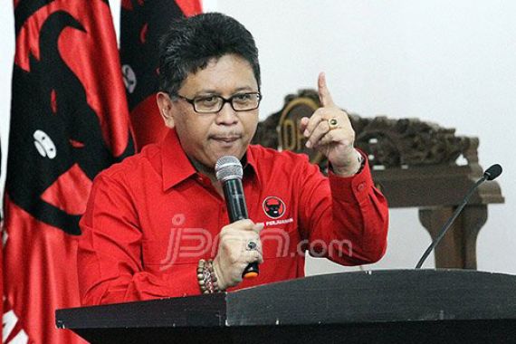 Ditanya Mengapa Wajah Ahok Masam, Jawaban Hasto Ini Bikin Penasaran - JPNN.COM