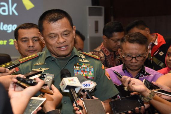 Prajurit TNI Harus Bersikap Netral Pada Pilkada 2017 - JPNN.COM