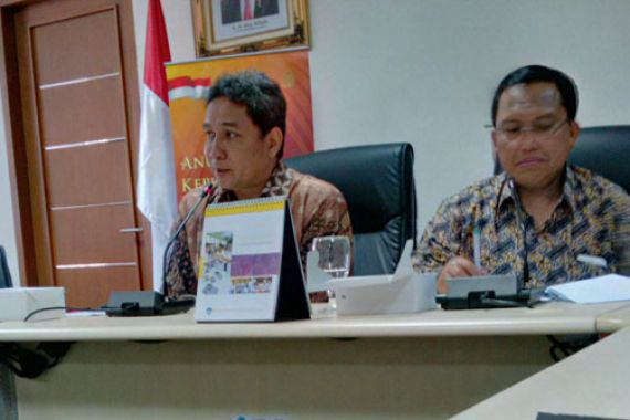 Hebat! Lima Remaja Berprestasi Terima Anugerah Kebudayaan 2016 - JPNN.COM