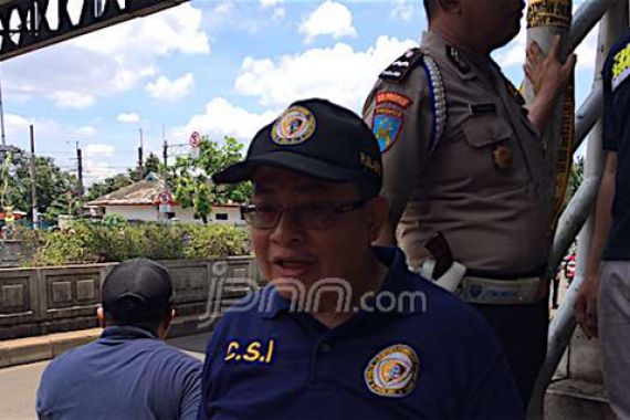 Polisi Butuh 4 Hari Mencari Penyebab JPO Pasar Minggu Ambruk - JPNN.COM