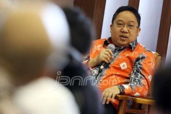 Publik Tak Perlu Tahu Kenapa PPP Tidak Pilih Ahok! - JPNN.COM