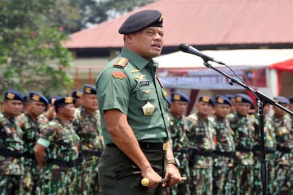 Warga Tolong Bantu, Ini Permintaan Khusus Panglima TNI - JPNN.COM