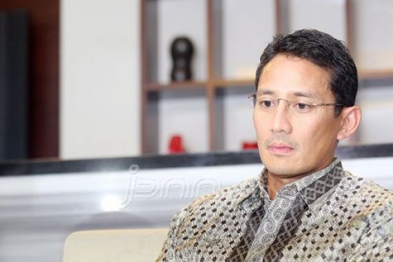 Sandiaga: Mari Antar Ahok dengan Terhormat - JPNN.COM