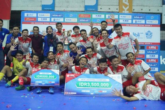 STKIP Pasundan Pertahankan Gelar LIMA Futsal - JPNN.COM