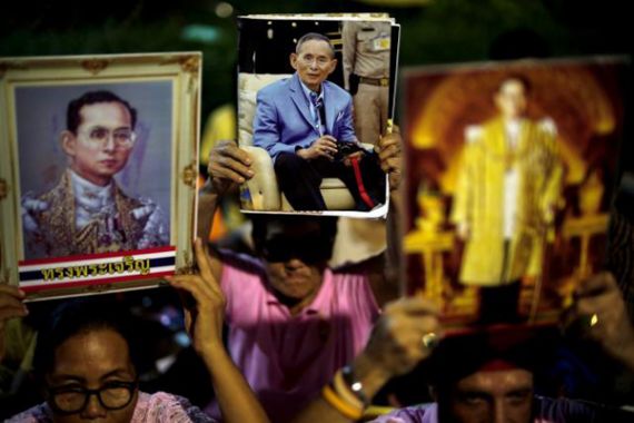 Bhumibol Adulyadej, Raja Paling Lama Bertakhta di Dunia Itu Mangkat - JPNN.COM