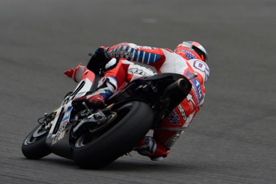 Dovizioso Tercepat, Lorenzo Satu Setrip di Atas Rossi - JPNN.COM