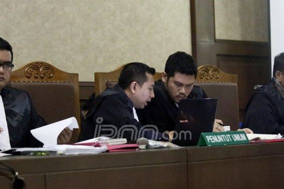 Geli Mendengar Replik JPU, Bang Otto: Mereka Panik - JPNN.COM