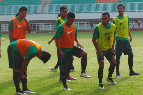 Riedl Boyong 25 Pemain Timnas Jalani Pemusatan Latihan di Sleman - JPNN.COM