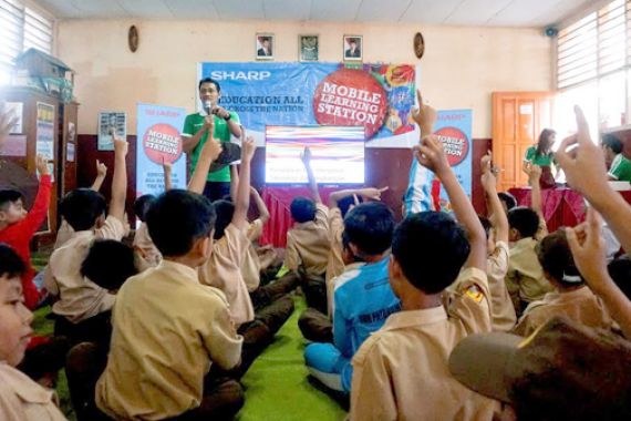 Membangun Kepedulian Lingkungan Usai Banjir Garut - JPNN.COM