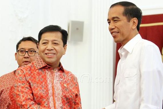 Ketum Golkar Ajak Warga Malut Terus Dukung Pemerintahan Jokowi - JPNN.COM