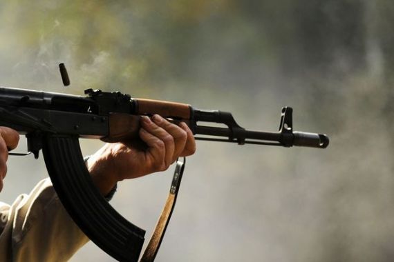 Rumah Tuha Peut Ditembaki dengan Senjata AK 47 - JPNN.COM