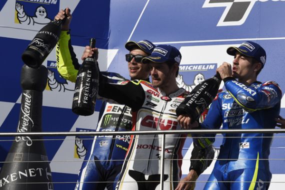 Klasemen Sementara MotoGP: Rossi 216, Lorenzo 192 - JPNN.COM