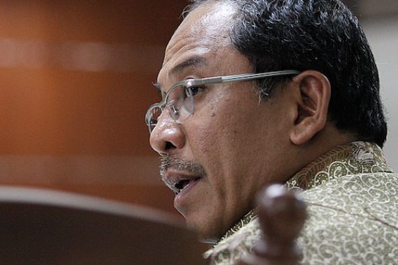 Eks Wako Makassar Disangka Korupsi, KPK Telisik Uang ke PSM - JPNN.COM