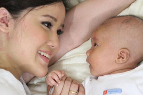 Tips Memudahkan Bayi dengan Rutinitas Tidur - JPNN.COM