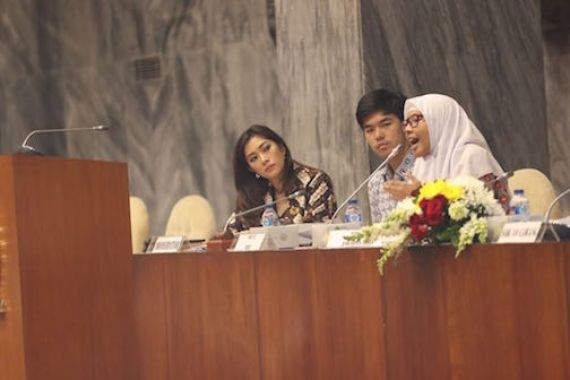 SIMAK! Pesan Para Istri Anggota DPR RI Tentang Sumpah Pemuda - JPNN.COM