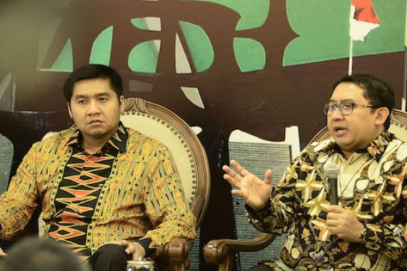 Fadli Zon: Pak Jokowi Seringlah... - JPNN.COM