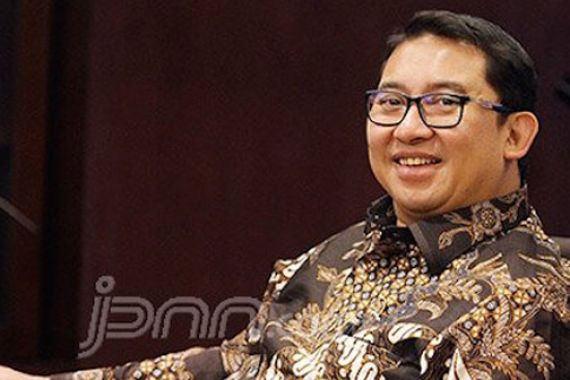 Ada Aktor Politik Tunggangi Demo, Fadli Zon Merasa Disudutkan? - JPNN.COM