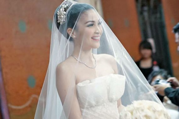 Sandra Dewi: Doain Ya, Semoga Lancar - JPNN.COM