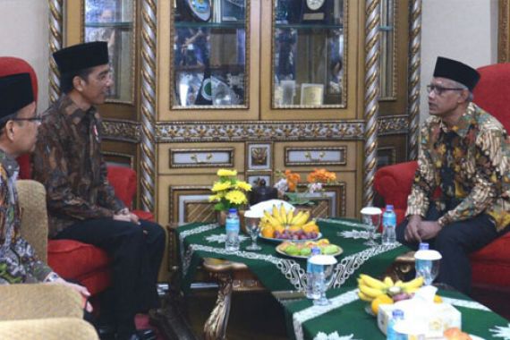 Ke Muhammadiyah, Jokowi Tegaskan tak Lindungi Ahok - JPNN.COM