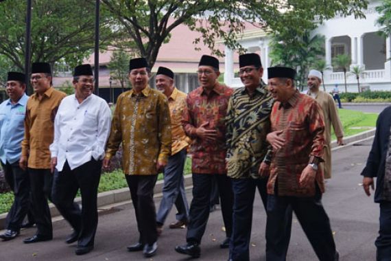 Kali Ini Jokowi Kumpulkan 17 Tokoh Ormas Islam - JPNN.COM