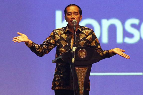 Jokowi Pastikan Ekonomi Masih Aman Setelah Demo 4 November - JPNN.COM