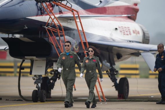 Pilot Wanita Pertama yang Menerbangkan Jet Tempur Ini Tewas saat Latihan - JPNN.COM