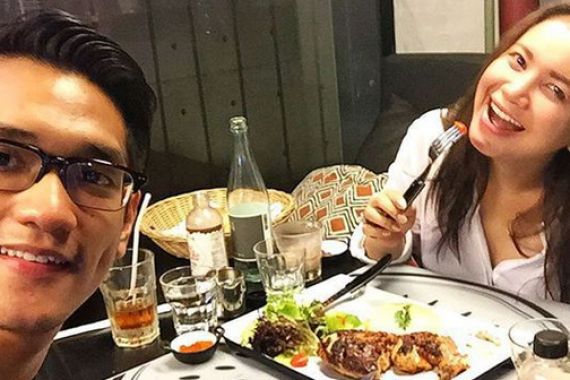 Liburan Bareng Afgan ke Tokyo, Rossa: Iya Ketemu - JPNN.COM