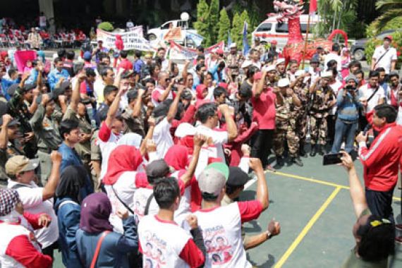 Bang Ara Suarakan Semangat Pancasila Lewat Kirab Budaya - JPNN.COM