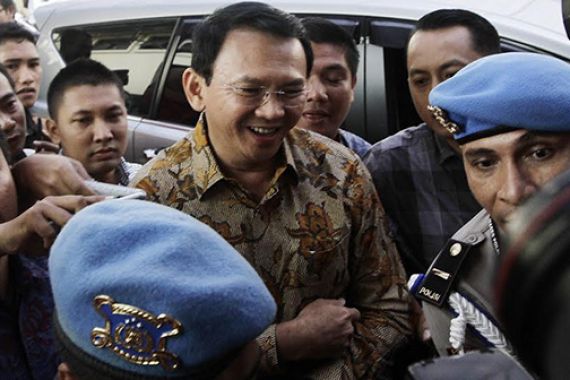 Ahok Ajukan 7 Saksi Fakta dan 14 Ahli - JPNN.COM