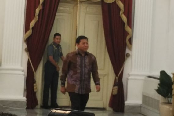 Diminta jadi Ketua DPR Lagi, Setya Novanto Lapor Jokowi - JPNN.COM