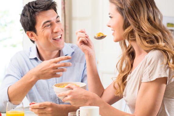 Tanda-tanda Anda Punya Hubungan Tidak Sehat dengan Makanan - JPNN.COM