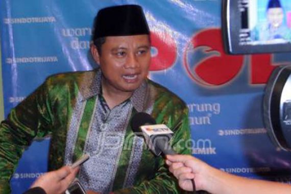 Bupati Tasik Minta Warga Tak ke Jakarta, Cukup Berdoa di Masjid - JPNN.COM