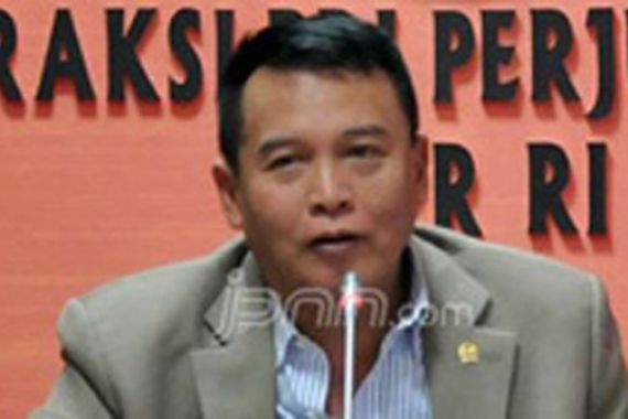 TB Hasanudin Ingatkan Pengacara Atut Jangan Tebar Fitnah - JPNN.COM