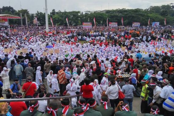 Ribuan Rakyat Indonesia Ikuti Aksi Nusantara Bersatu - JPNN.COM
