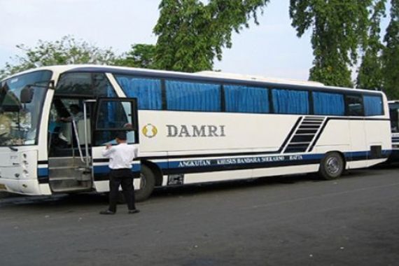 Perum Damri Luncurkan 30 Unit Bus Baru - JPNN.COM