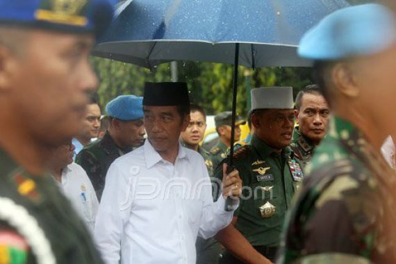 Awas Pak Jokowi, Ada Musuh dalam Selimut - JPNN.COM