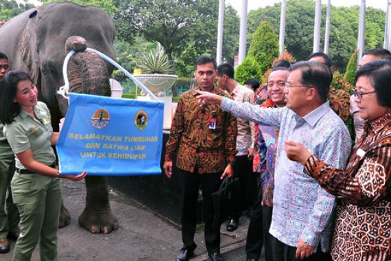 Ikhtiar Nyata Indonesia Menjaga Kelestarian Bumi - JPNN.COM