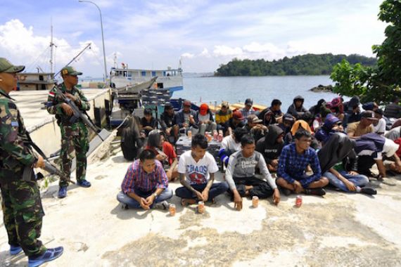 TNI AL Kembali Gagalkan Penyelundupan Manusia ke Malaysia - JPNN.COM