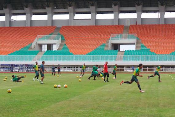 Stadion Pakansari Resmi Jadi Kandang Indonesia di Final - JPNN.COM