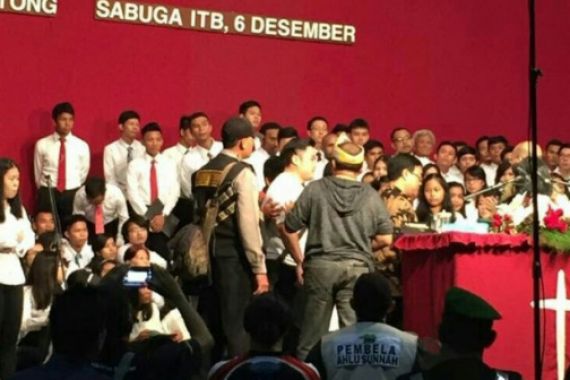 Intoleransi di Bandung dan DIY Bukti Mandulnya Perlindungan Umat Beragama - JPNN.COM