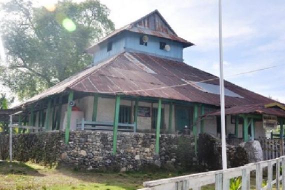 Masjid Agung Bente, Wisata Sejarah dan Reliji Wakatobi - JPNN.COM