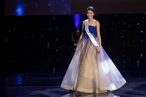 Keren! Gadis Bangka Belitung Raih Tempat Ketiga di Miss World 2016 - JPNN.COM