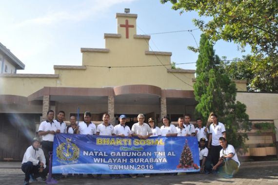 Sambut Natal, TNI AL Wilayah Surabaya Gelar Karya Bhakti - JPNN.COM