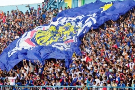 Maaf, Arema FC Tidak Menerima Pelatih Asing yang Fresh - JPNN.COM