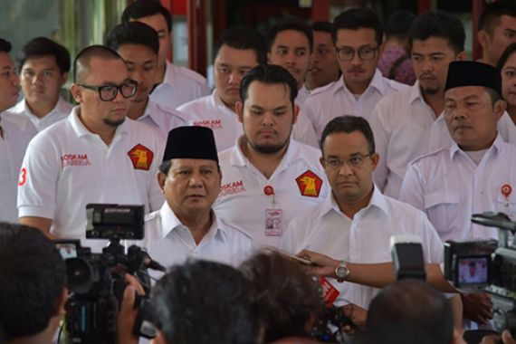 Anies Lakukan Pertemuan Tertutup dengan Prabowo, Bahas..... - JPNN.COM