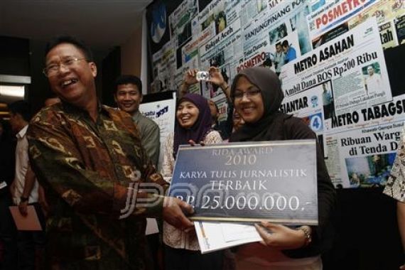 RPG Gelar Rida Award - JPNN.COM