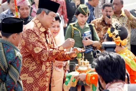 SBY Tak Cocok Jadi Simbol Kesejahteraan - JPNN.COM