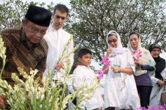 BJ Habibie Masih Berduka - JPNN.COM