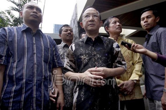 SBY Teken Keppres, Hendarman Berhenti - JPNN.COM