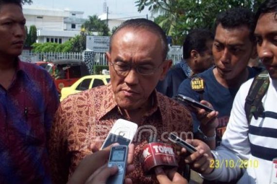 Syamsul Tetap Ketua Golkar Sumut - JPNN.COM